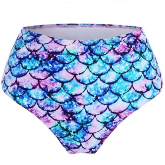 Mermaidcore ✦ Scalloped Tankini Bikini Set ✦ Pink Sweetheart Top + High-Waisted - Picture 8 of 15